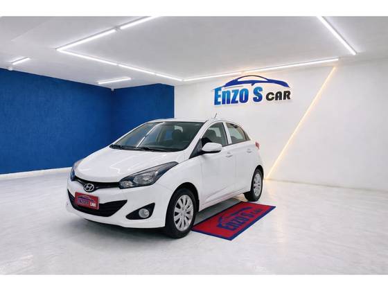 HYUNDAI HB20 1.6 COMFORT PLUS 16V FLEX 4P AUTOMÁTICO